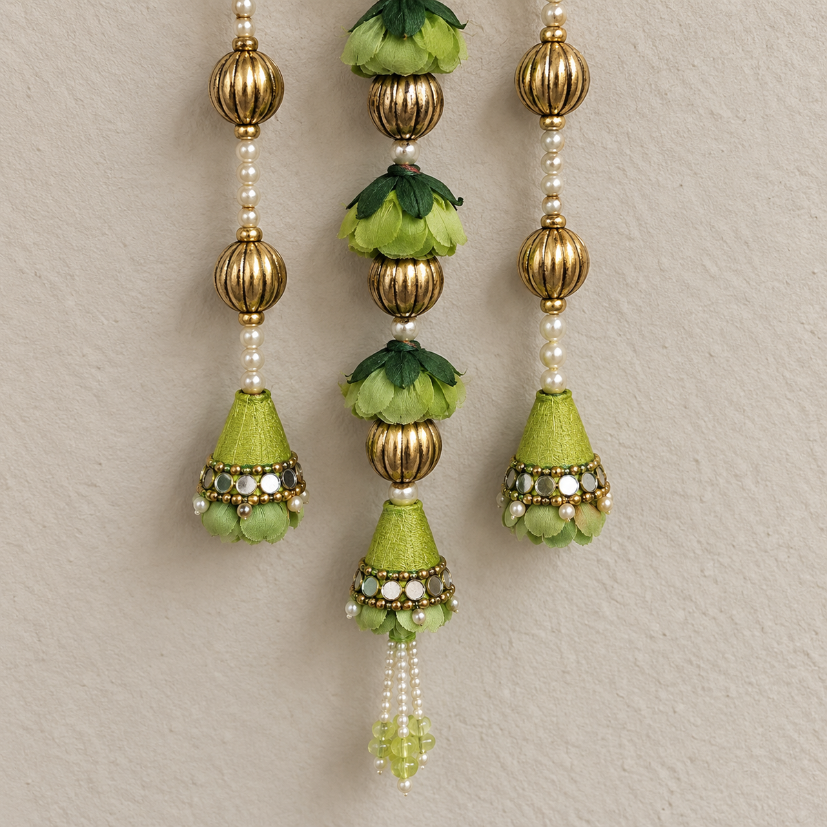 Hariyali Pushp Long Floral Hanging - detail view