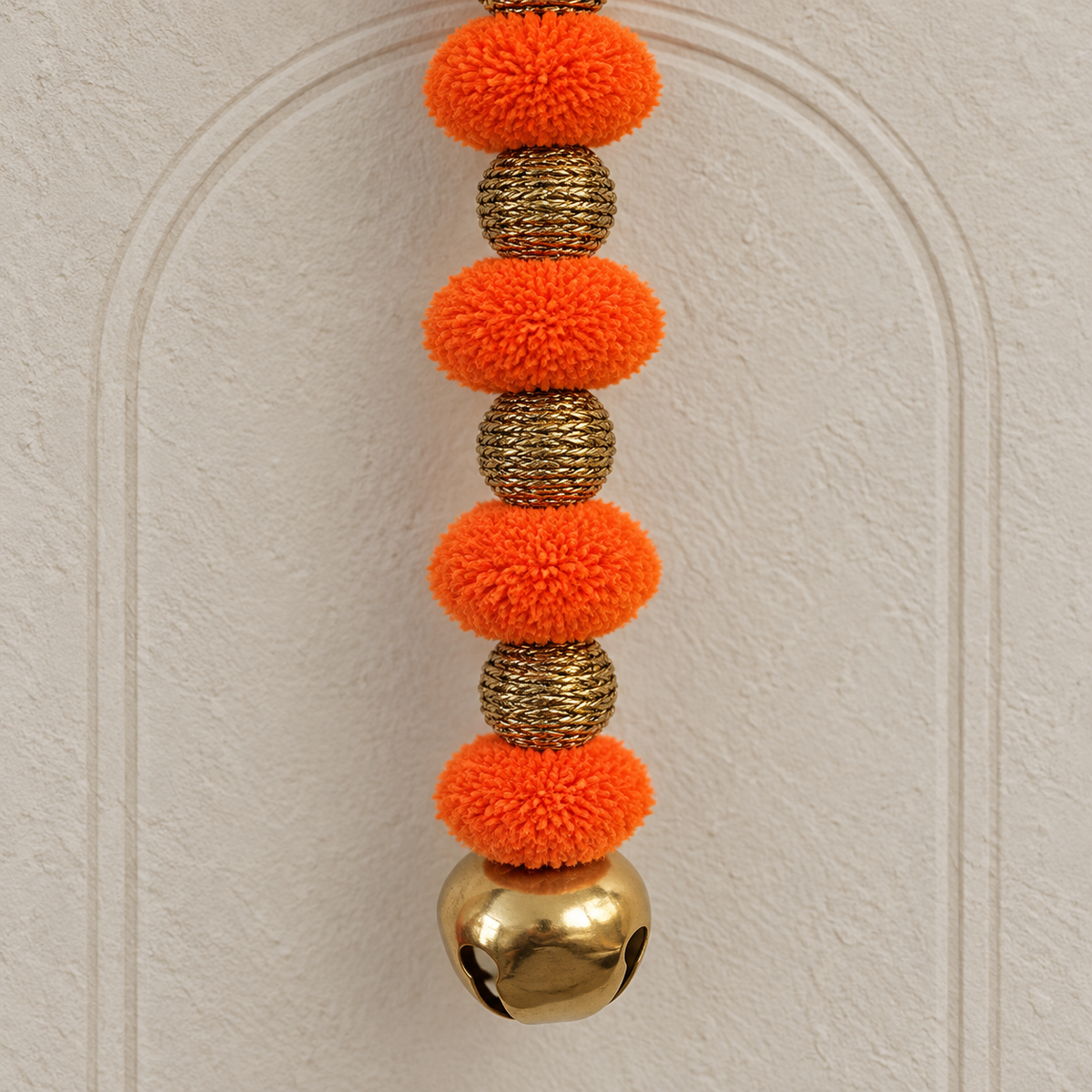 Kesari Pom-Pom Bell Hanging - detail view