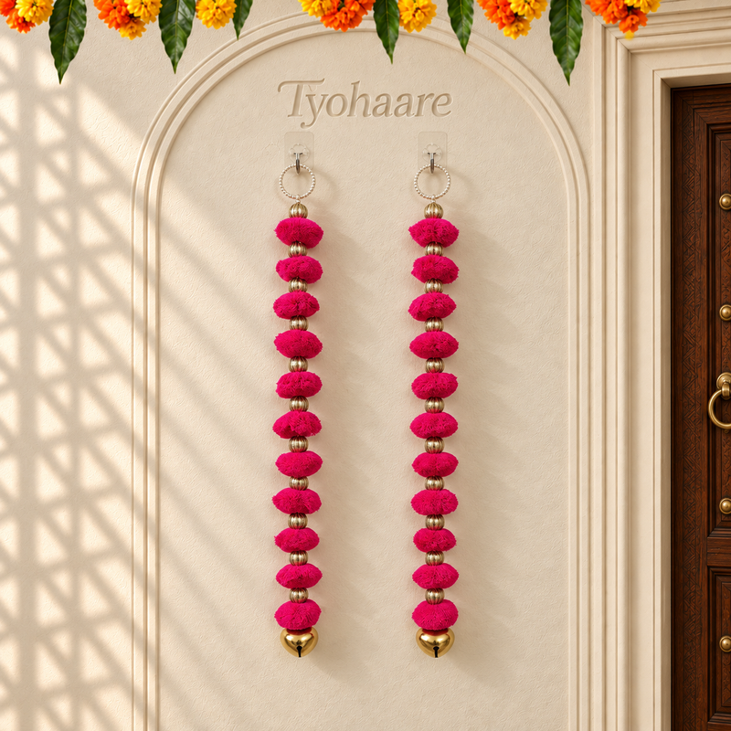 Gulabi Pom-Pom Bell Hanging