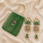 Pearl Toran Festive Gift Set alternate view