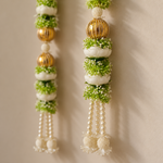White Gold Floral Hanging Pair – micro view