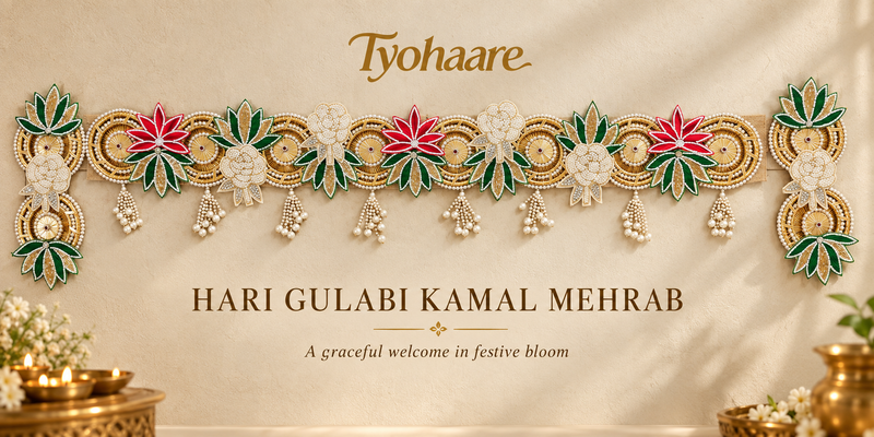 Hari Gulabi Kamal Mehrab Toran full view