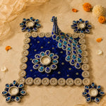 Square Peacock Décor Set with a slim velvet base